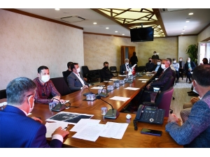 Kemer’de Korona Süreci Değerlendirme Toplantısı Yapıldı