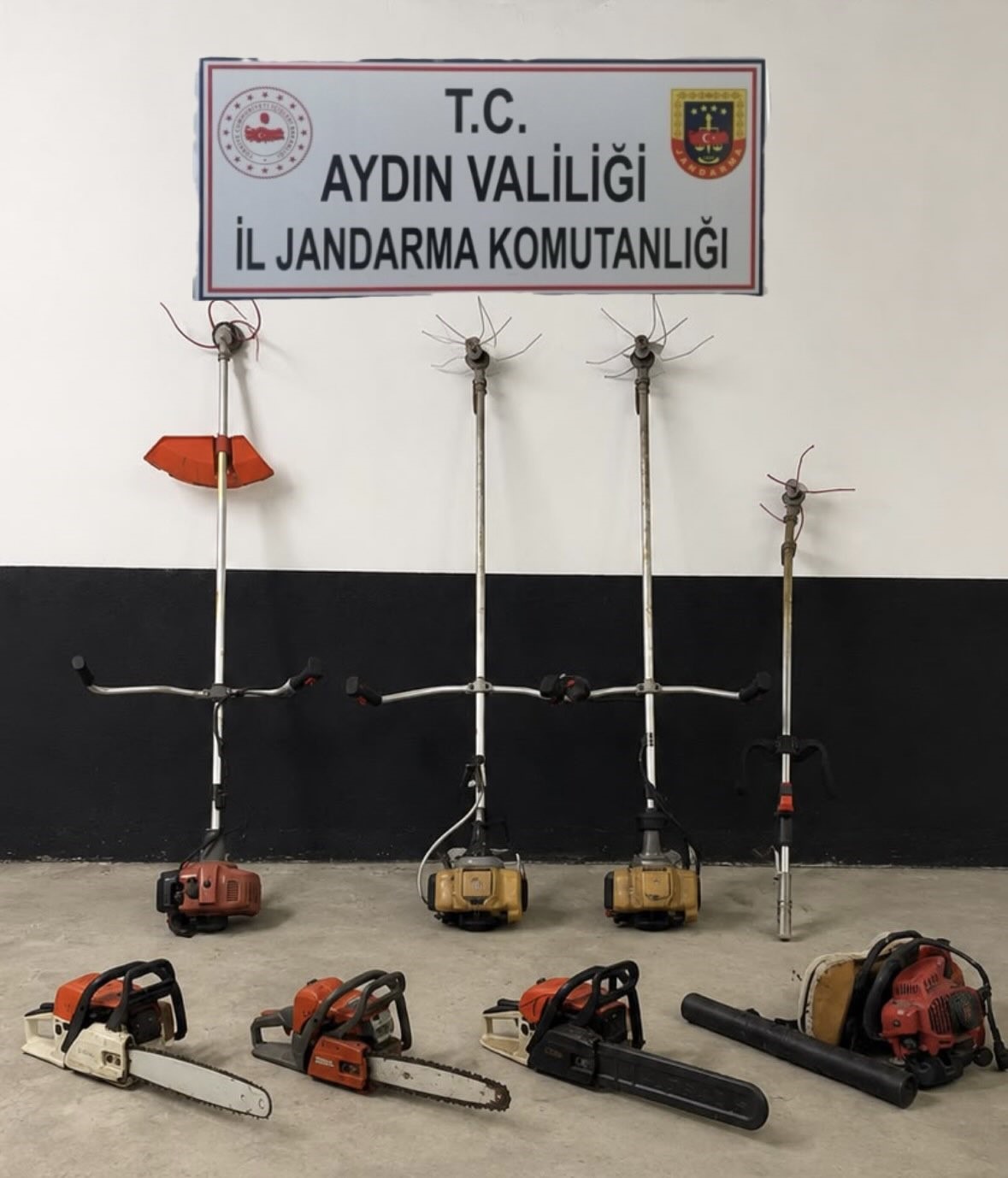 soke-de-tarim-aleti-hirsizi-yakalandi