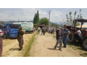 Aydın’ın Çine İlçesine Bağlı Kırsal Cumalı Mahallesi’nde Bir Evde Henüz Bilinmeyen Bir Nedenden Dolayı Yangın Çıktı. Yangında Evde Bulunan 2 Kardeş Hayatını Kaybetti. 5 Yaşındaki Nazlı Ve 2 Yaşındaki Irmak Kartal’ın Hayatını