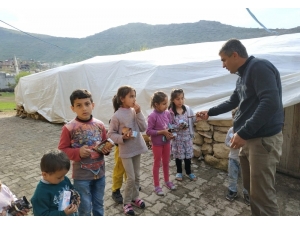 Gercüş Yatılı Bölge Ortaokulundan İhtiyaç Sahibi Ailelere Gıda Yardımı