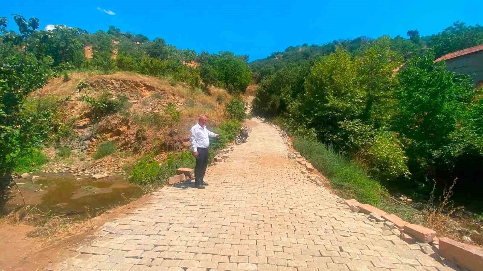 sultanhisar-da-yillardir-beklenen-yol-calismasi-tamamlandi