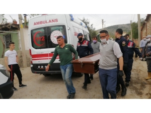 Yaşlı Kadın Evinde Çıkan Yangında Öldü