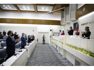 Konak Belediye Meclisi Olağanüstü Toplandı