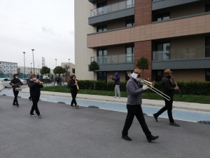 Eyüpsultan Devlet Hastanesi Çalışanlarına Moral Konseri