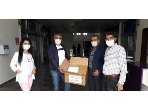Öğrenciler Tarafından Hazırlanan Maskeler Teslim Edilmeye Başlandı