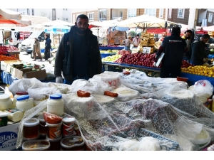 Pazarcı Esnafın İlginç Korona Virüs Önlemi