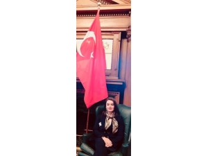 Meclise En Anlamlı 100. Yıl Hediyesi