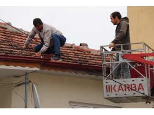 75 Yaşındaki Teyzenin İmdadına Belediye Yetişti