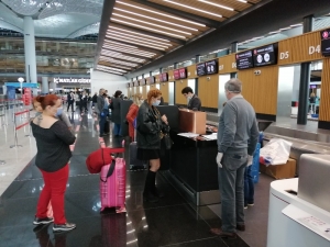 Yabancı Yolcuların Tahliye Uçuşlarıyla Ülkelerine Dönüşü Sürüyor