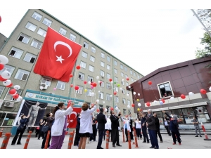 Neü’de Tedavi Gören Çocuklar İçin Balonlar Uçuruldu