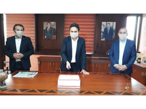 Türkiye Gazetesi’nin 50. Yılı İzmir’de Kutlandı