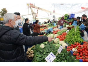 Şişli’de Pazarlar Ramazan Öncesi Doldu