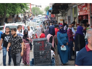 Şanlıurfa’da Ramazan Ve 4 Günlük Kısıtlama Yoğunluğu