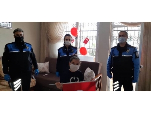 Öğrenciler 23 Nisan’ı Evlerinde Kutladı