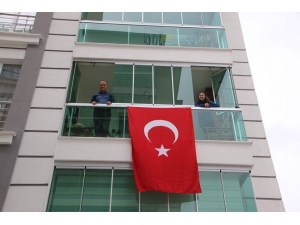 Evlerde Bayram Şenliği Var