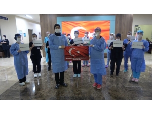 Samsun’da Korona Savaşçıları Ulusal Egemenliği Kutladı