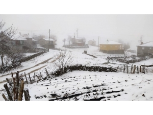 Tokat’ın Başçiftlik İlçesi Beyaza Büründü