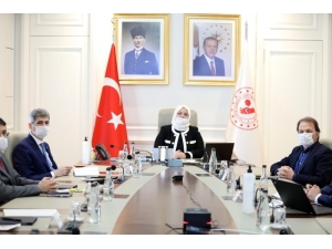 Aile Çalışma Ve Sosyal Hizmetler Bakanı Selçuk 81 İl Valisiyle Görüştü