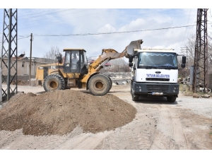 Tatvan Belediyesinden Hummalı Çalışma