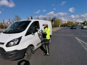 İzin Belgesini Unutan Market Çalışanı Ceza Yedi