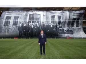 100 Yıl Önceki Fotoğraf, Fenerbahçe Stadı’nda Dalgalandı