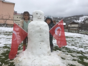 23 Nisan’da Çocuklara Kar Sürprizi