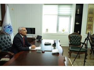 Video Konferans Görüşmesi İle Başkanın Koltuğunu Devir Aldı