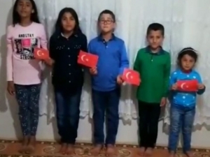 Mazıdağı’nda Çocuklar 23 Nisanı Evlerinde Kutladı