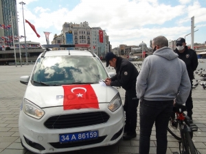 Spor Yapmak İçin Bisikletle Taksim’e Geldi, Ceza Yedi