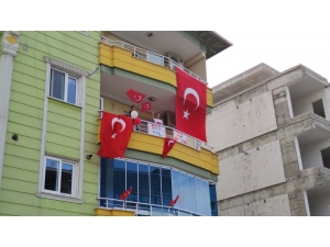 23 Nisan Coşkusu Evlere Sığdı