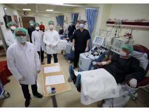 Korona Virüsü Yendiler Hastalara Umut Oldular