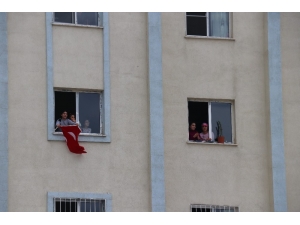 Şahinbey Belediyesinden Kortejli 23 Nisan Kutlaması