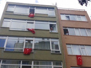 Beyoğlu’nda Coşkulu 23 Nisan Kutlaması