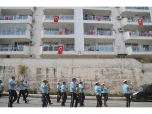 23 Nisan, Kuşadası’nın 23 Mahallesinde Coşkuyla Kutlandı