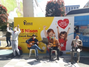 Esenler’de 23 Nisan Coşkusu