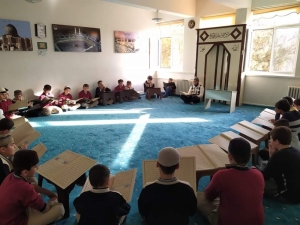 Hafız Öğrencilerden 1920 Lira Bağış