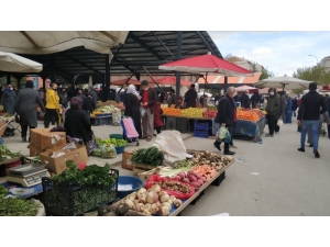 Afyonkarahisar Pazarlarındada Ramazan Yoğunluğu