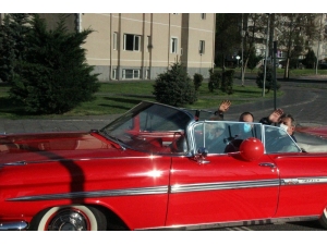 Klasik Araçlar Melikgazi’de 23 Nisan’ı Kutladı