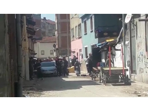 Bursa’da Mahalle Kavgası Pahalıya Patladı...