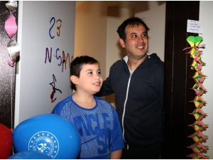 Çocuklar Bayramlarını Karantinada Kutladı