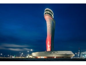 İstanbul Havalimanı Kulesi 23 Nisan’a Özel Kırmızı Beyazla Işıklandırıldı