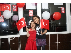 Bitlis’te 23 Nisan Coşkusu