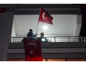 Lüleburgazlılar Balkonlara Akın Etti