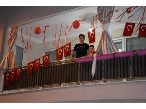 Yenipazar Tek Yürek Oldu