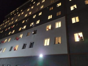 Karantinadakiler İstiklal Marşı’nı Okudu