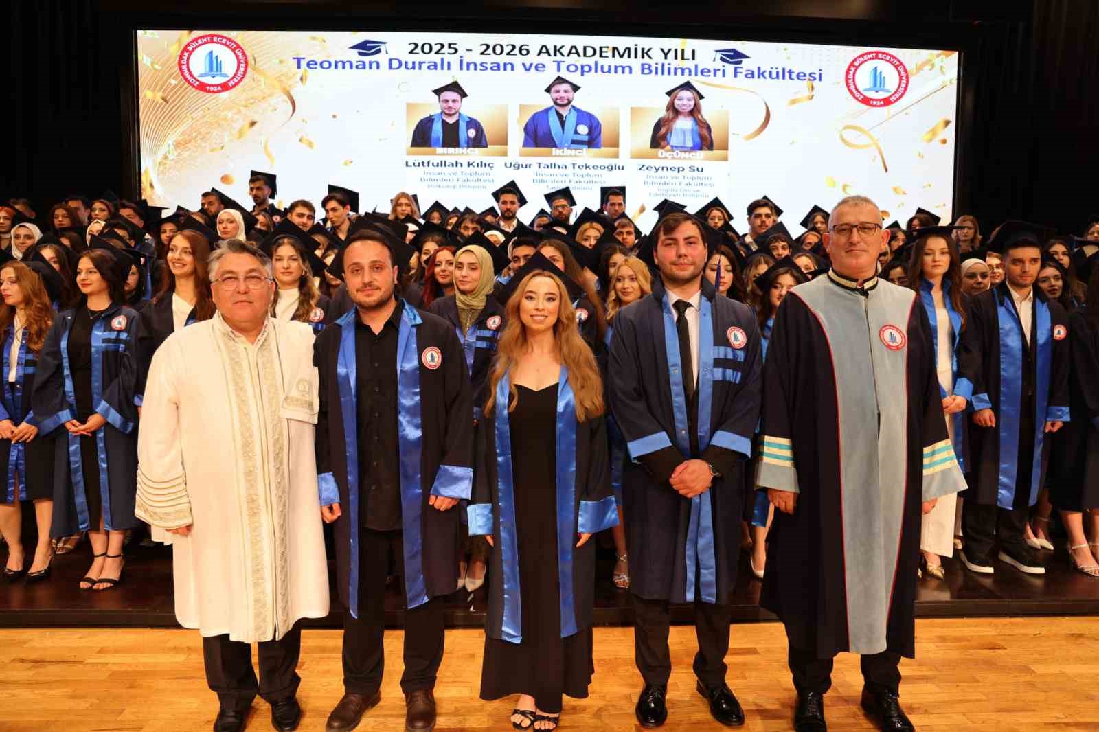 beun-da-basari-ve-mutluluk-diplomalarla-taclandi