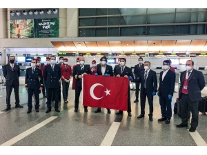 Abd’de İlk Tahliye Uçuşu Gerçekleşti