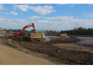 Kocaeli’de Yapılan Sahra Hastanesinde Çalışmalar Tüm Hızıyla Devam Ediyor