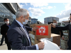 Gebze’de İhtiyaç Sahiplerine 9 Bin Adet Ramazan Kolisi Dağıtılıyor