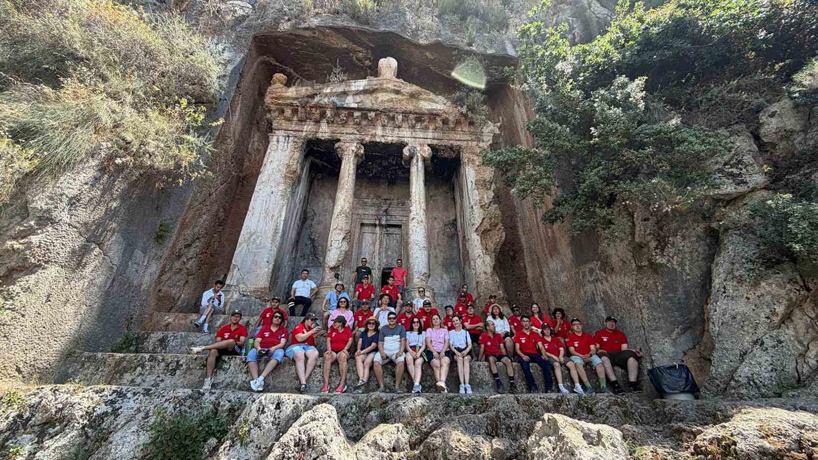 sarigerme-de-engelsiz-izci-kampi